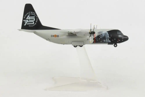 Herpa wings lockheed 130h - herpa,