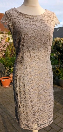 Damenkleid mit spitze und - spitze,