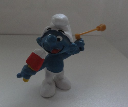 Schlumpf figur mit - -,