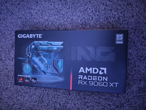 Gigabyte amd radeon 9060 - rx, xt
