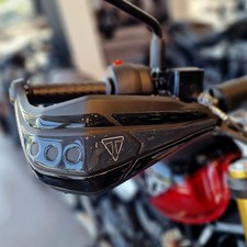 3D Aufkleber Motorrad Handprotektoren Triumph Scrambler 400 X XC 2025 kompatibel