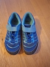 Blaue Sportschuhe Gr. 33
