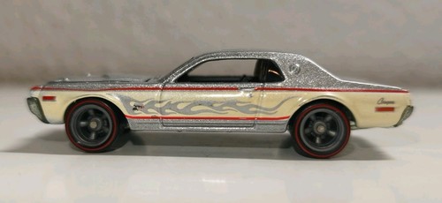 Hot wheels garage mercury - hot,