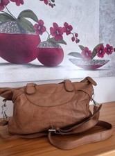 Eine Damen Handtasche von Liebeskind Berlin