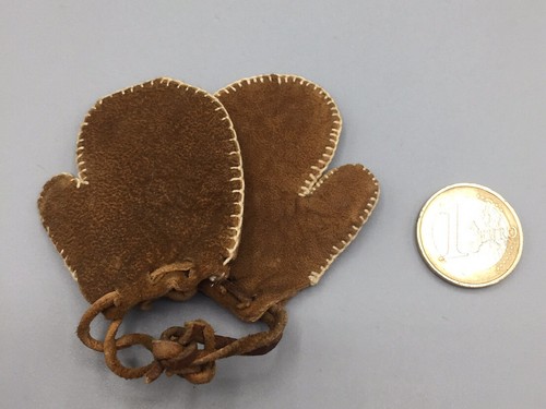 Kleine alte leder handschuhe - alte,