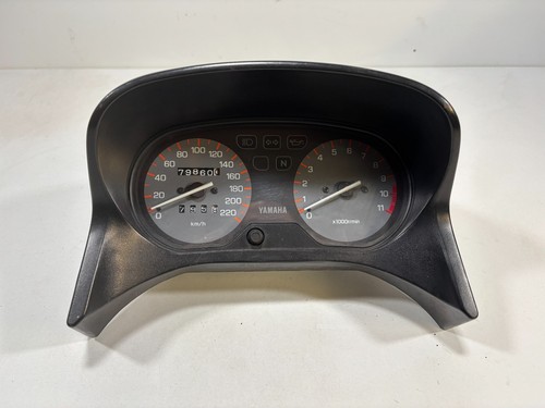 Yamaha 600 4br - yamaha, cockpit