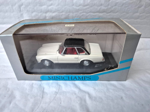 Minichamps massstab - 1:43,