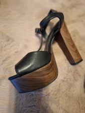 Catwalk neuwertige high heels - high,