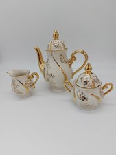 Exklusives Goldenes Porzellan