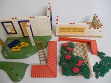 Ersatzteile +Ferienhaus Reste