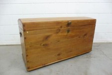 Antike Truhe Runddeckeltruhe aus Weichholz Biedermeier um 1850