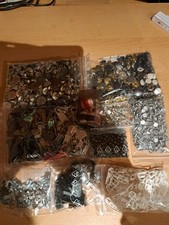 Verschiedene Knöpfe Farben