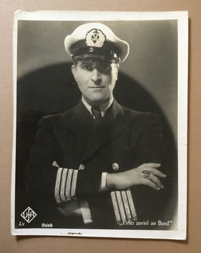 Einer zuviel bord - zuviel, an