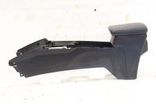 Mitsubishi Eclipse Cross Armlehne Mittelkonsole Mitteltunel