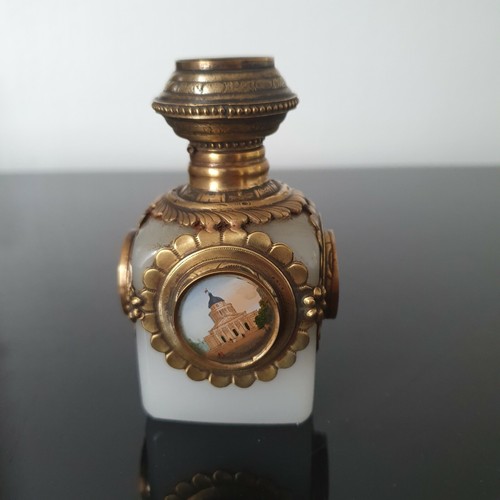 Flakon palais royal opaline - flakon,