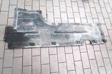 BMW 5er F10 F11 LCI Unterboden Unterbodenverkleidung Rechts 7207268