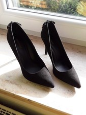 High Heel Schwarz Gold