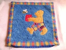 Westfalenstoffe wunderschöner Kuschel Kinderkissen Bezug “ Honigbär “