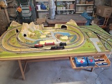 NOCH Fertiggelände Märklin H0 (200x100 cm, komplett mit Zubehör)