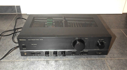 Technics stereo amplifier - "technics",