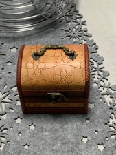 Schatztruhe Holz Deko