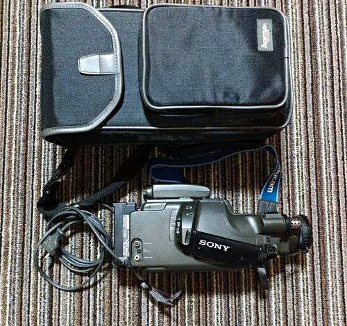 Sony handycam ccd - sony,