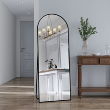 Gewölbter Ganzkörperspiegel