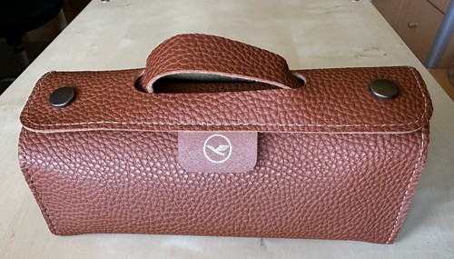 Lufthansa business class - business,