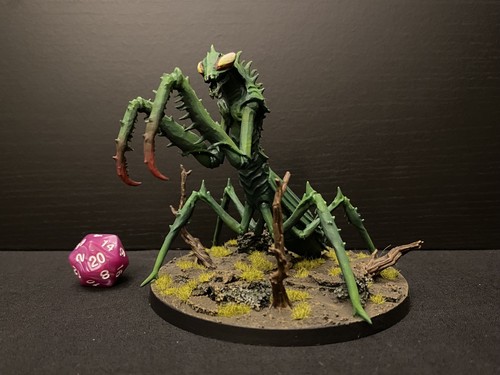 Giant mantis dungeons - giant, and