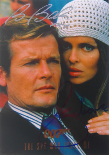 Barbara bach roger moore - bach,