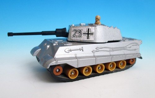 Matchbox battle kings tank - matchbox,