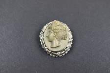 antike Brosche Silber 800 mit grüner Lava Kamee Dame um 1860