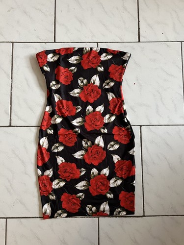 Figurbetontes kleid bodycon - kleid,