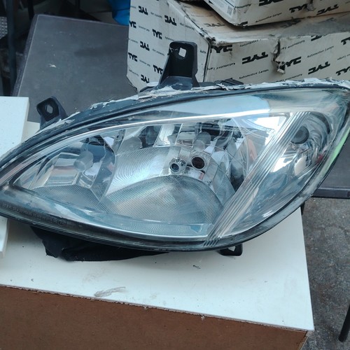 Hauptscheinwerfer links v - 12,