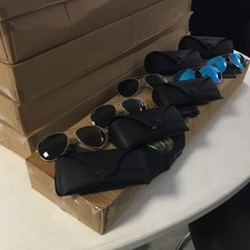 134 x Sonnenbrillen Pim Gold aus Insolvenz in Originalhülle mit Tuch 