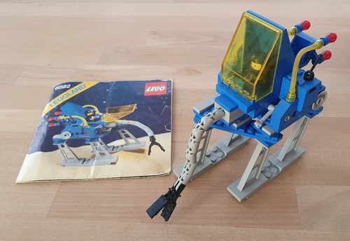 Lego 6882 walking astro - lego,