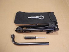 unbenutztes Bordwerkzeug Wagenheber Radschlüßel Abschleppöse Opel Meriva A