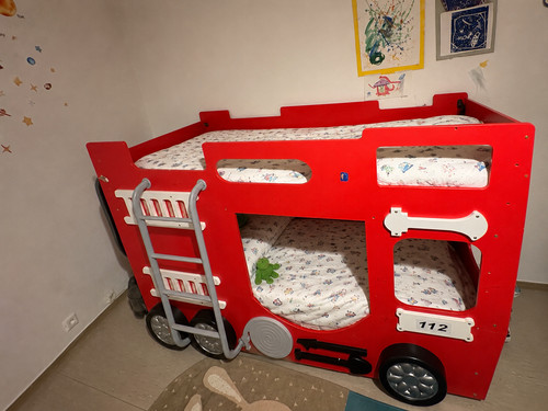 Kinder-Etagenbett