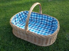 Serviertablett, Tablett mit Bügelgriff und hohem Rand aus Weide mit Innenfutter