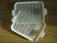 2 Reinigungssiebe Toilette Kleintiere Kaninchentoilette Katzenklo