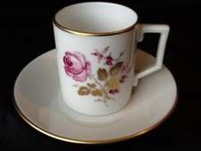 Porzellan Manufaktur Höchst Mokkatasse 1557 Rose Purpur Malerei Gold handgemalt