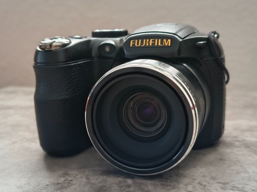 Fujifilm finepix s2800hd - fujifilm,