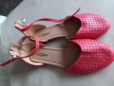 City Walk 42 Sandale Fuchsia/Apricot Neuwertig