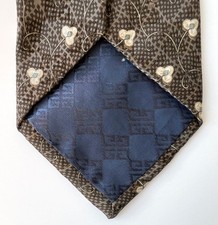 GIVENCHY Paris Luxus Designer