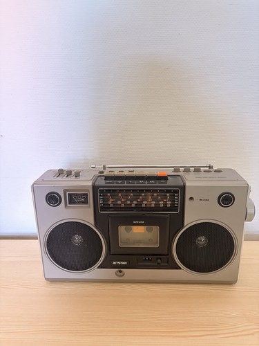 Jetstar radio ghettoblaster - jetstar,