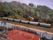 Arnold Spur N: 6 Waggons