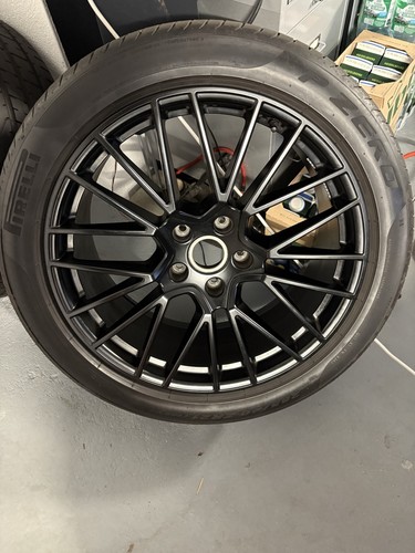 Original porsche cayenne - 4x,