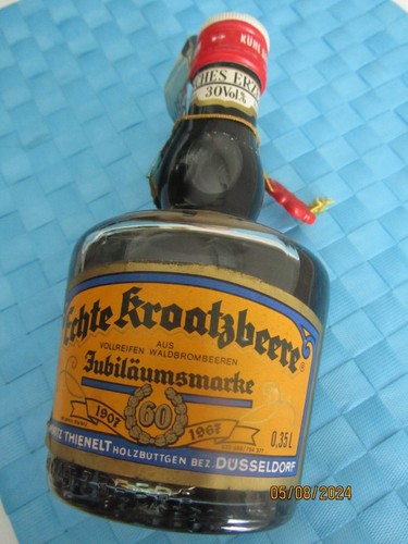 Echte kroatzbeere likör - kroatzbeere,