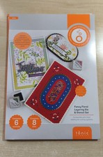 Tonic Studios Fancy Floral Layering Die & Stencil Set - NEU