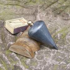 altes Senklot Pendel Schnurlot plumb bob 82mm Maurerlot 250 Gramm